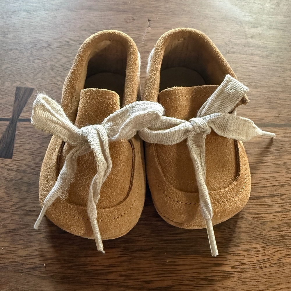Zara Suede Baby Shoes With Tie Size 1.5